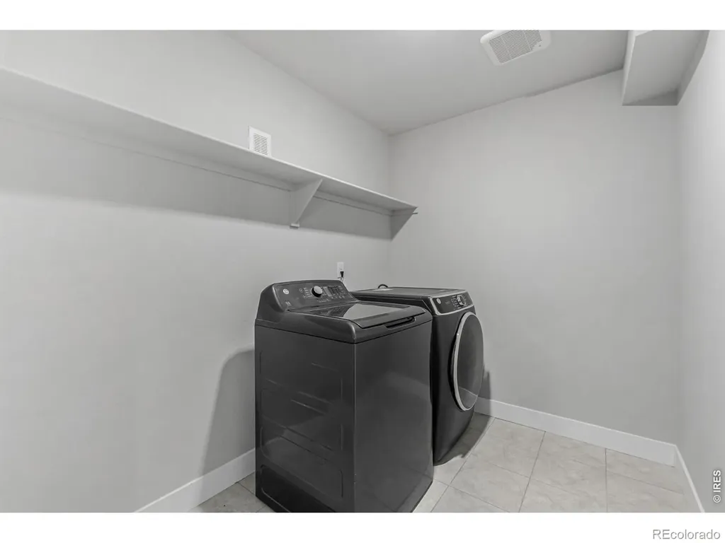 6034 N Nepal Street Aurora CO 80019