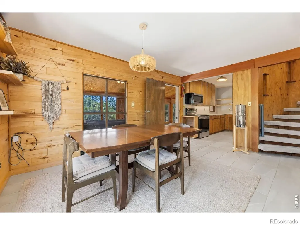 128 Elk Road Lyons CO 80540