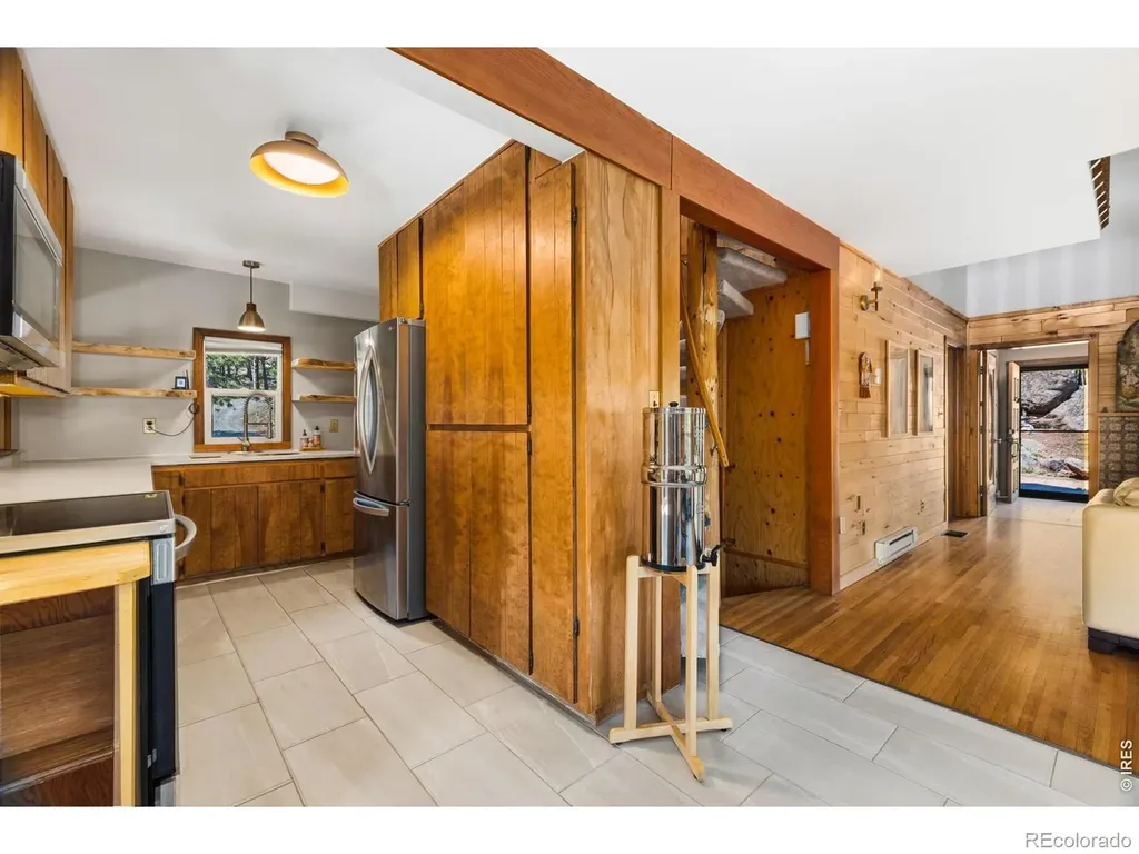 128 Elk Road Lyons CO 80540
