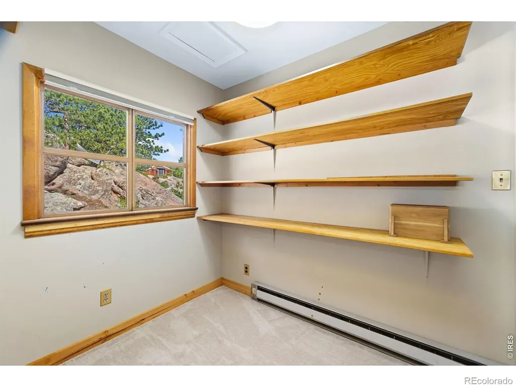 128 Elk Road Lyons CO 80540