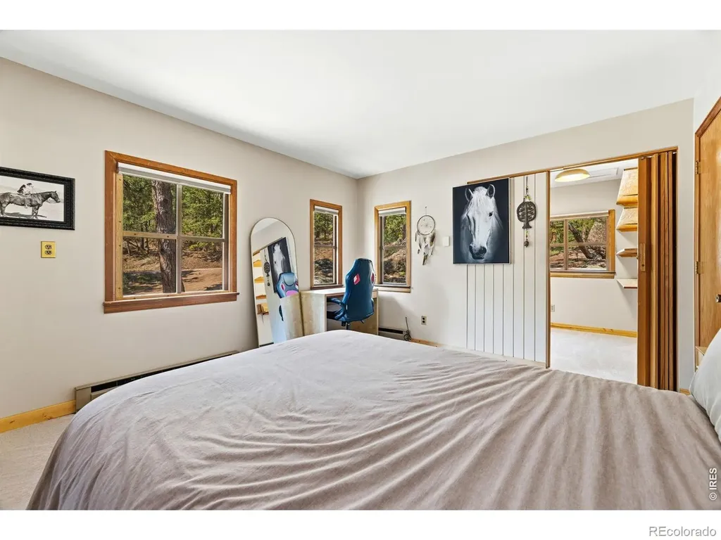 128 Elk Road Lyons CO 80540