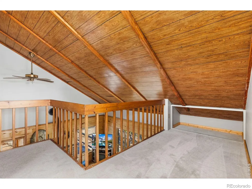 128 Elk Road Lyons CO 80540