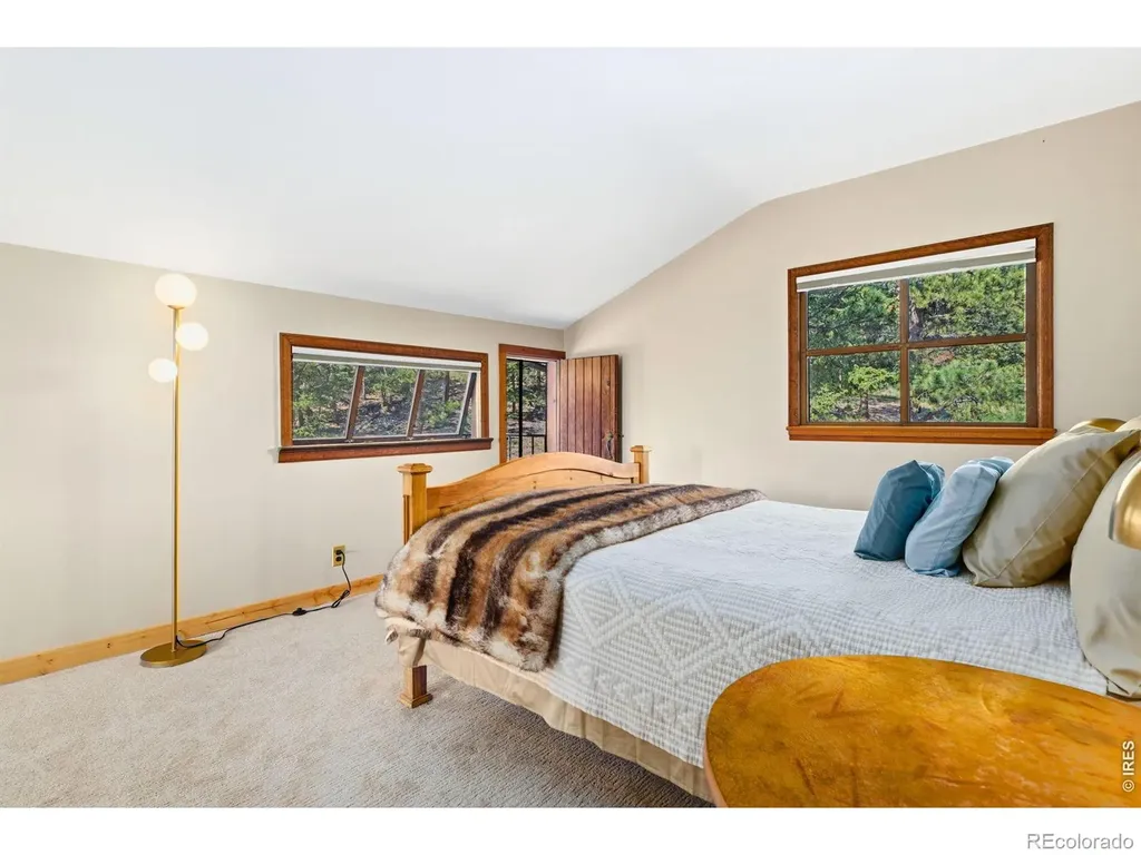 128 Elk Road Lyons CO 80540