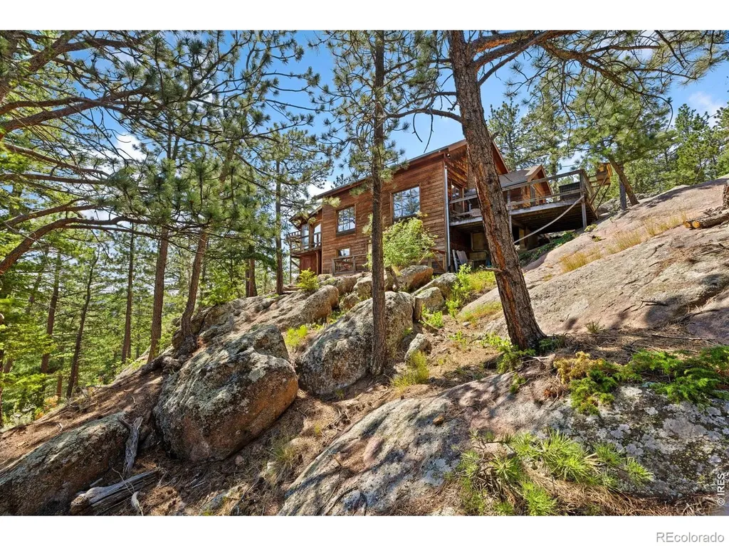 128 Elk Road Lyons CO 80540