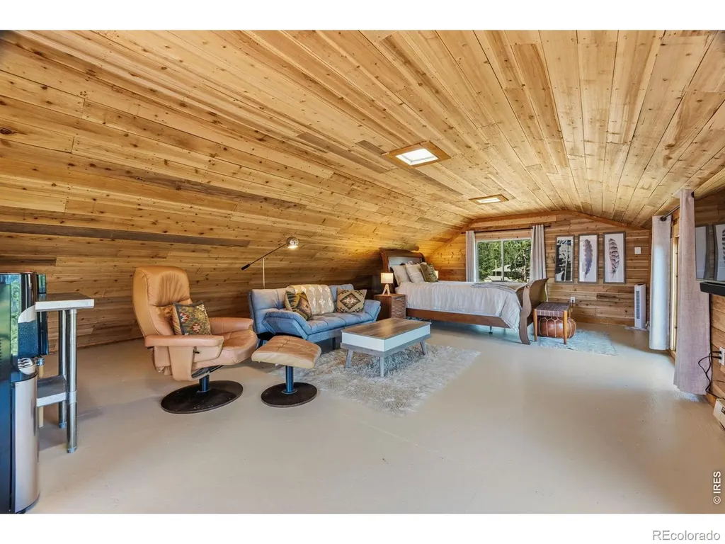128 Elk Road Lyons CO 80540