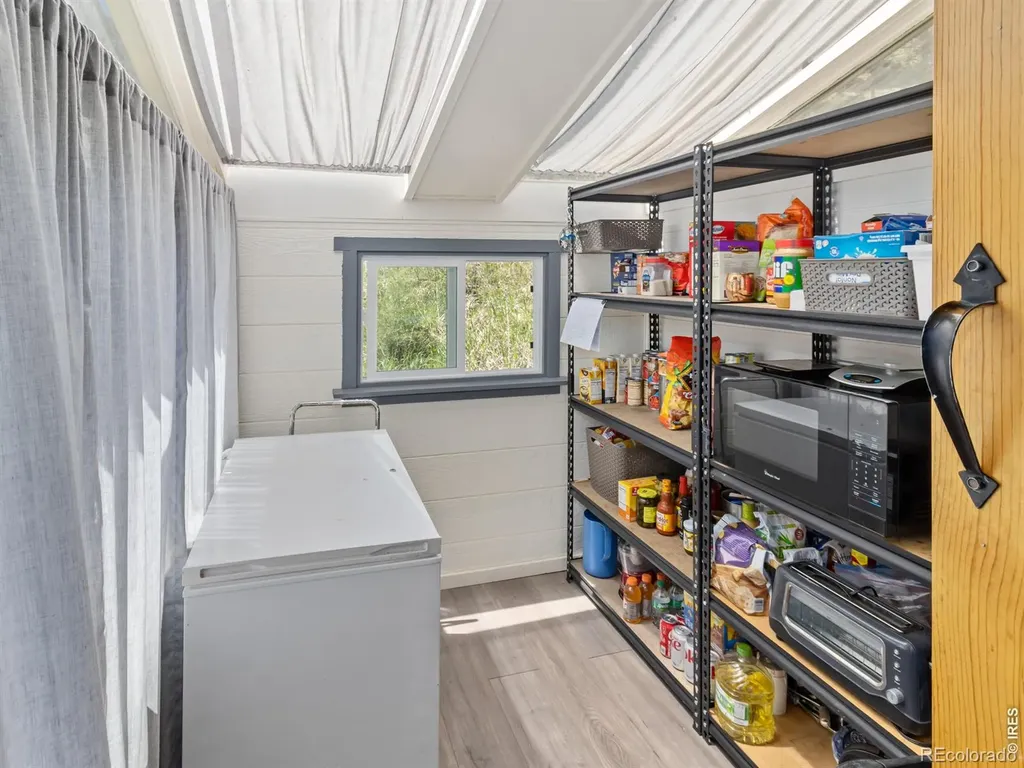 417 Dunraven Glade Road Glen Haven CO 80532