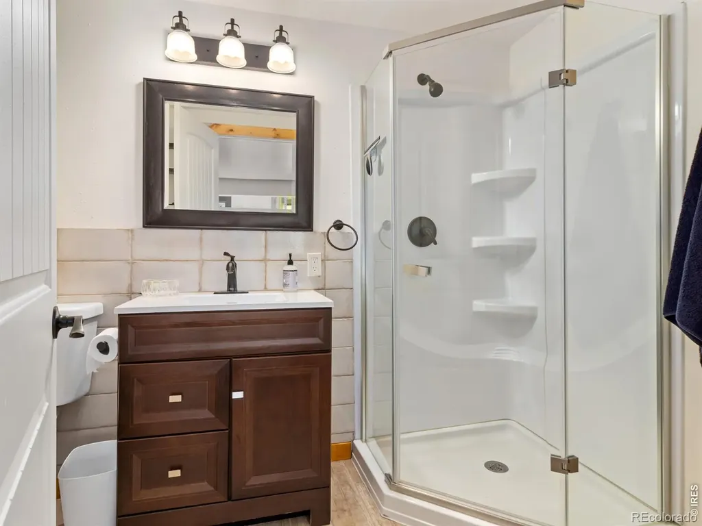 417 Dunraven Glade Road Glen Haven CO 80532