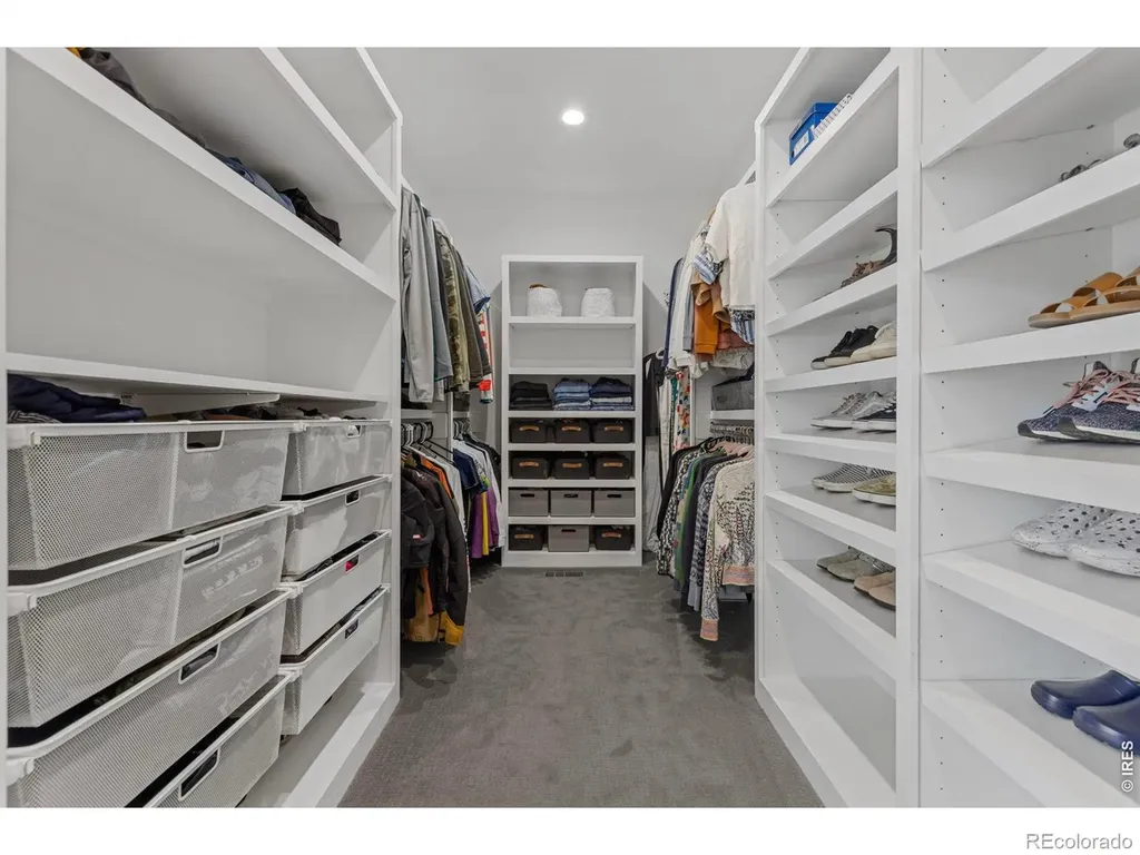 8675 Summerlin Place Longmont CO 80503