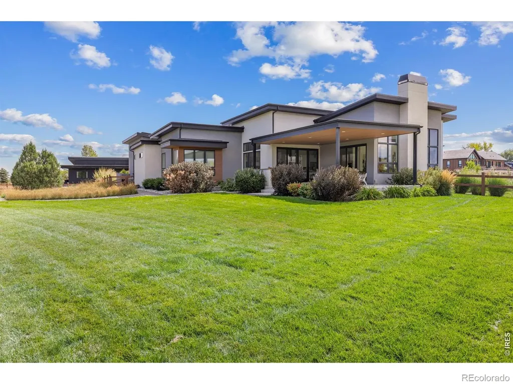 8675 Summerlin Place Longmont CO 80503