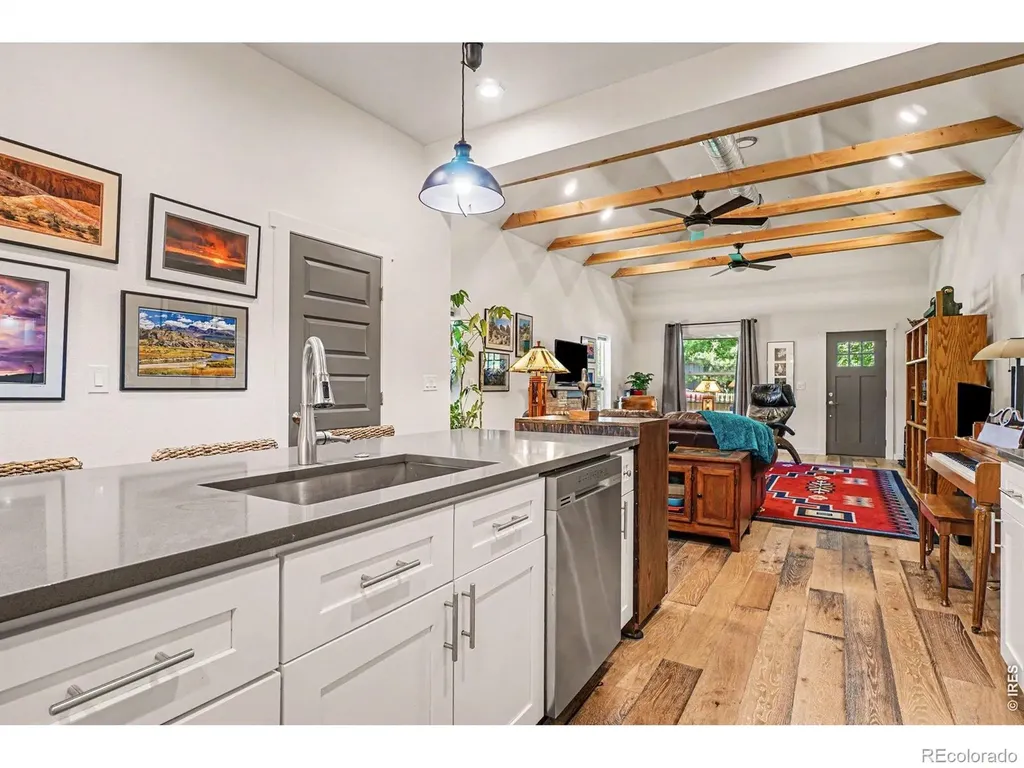 135 S Washington Avenue Loveland CO 80537