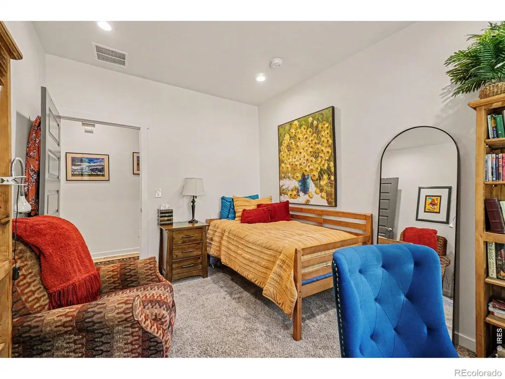 135 S Washington Avenue Loveland CO 80537