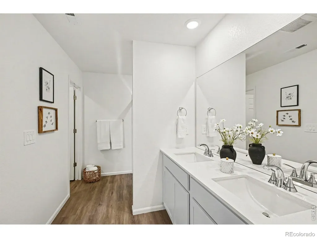 6545 N Nepal Street Aurora CO 80019