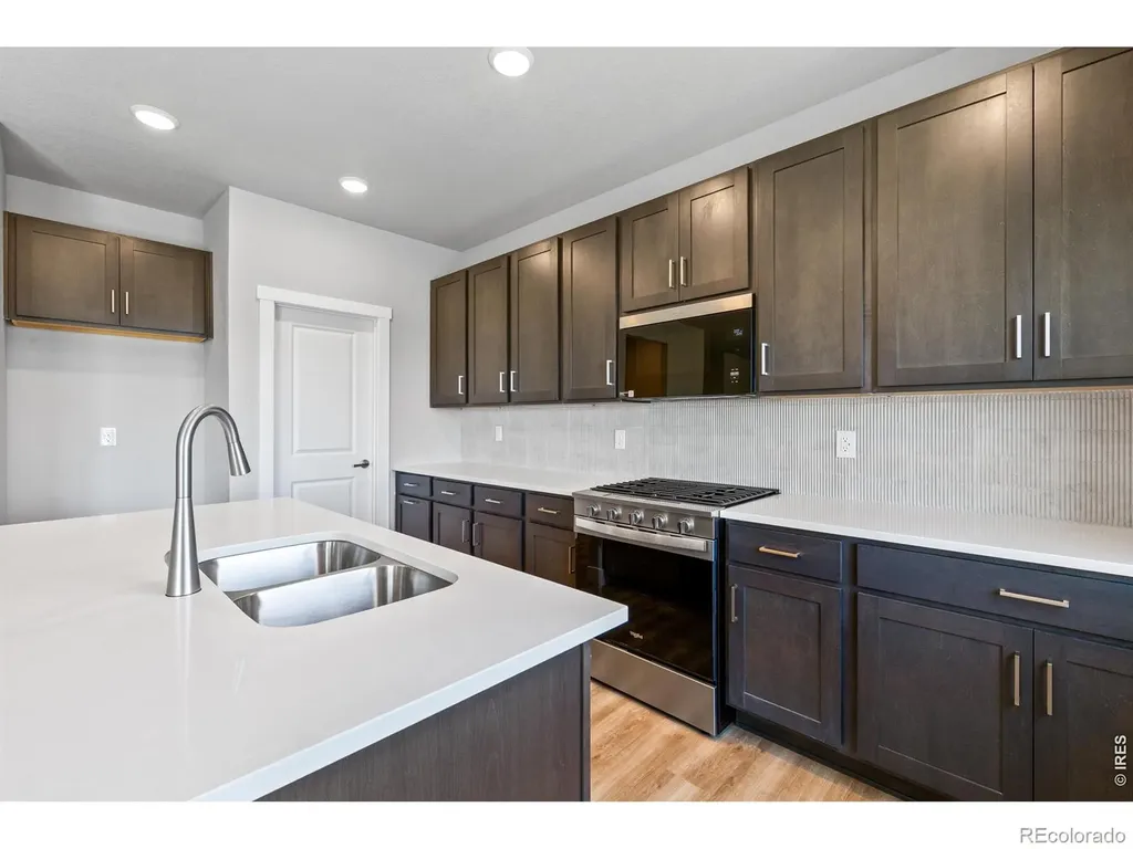 653 Muturu Road Johnstown CO 80534
