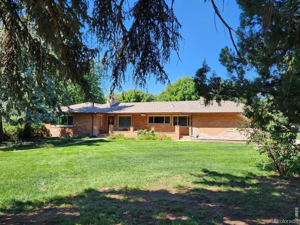 441 W 11th Street Loveland CO 80537