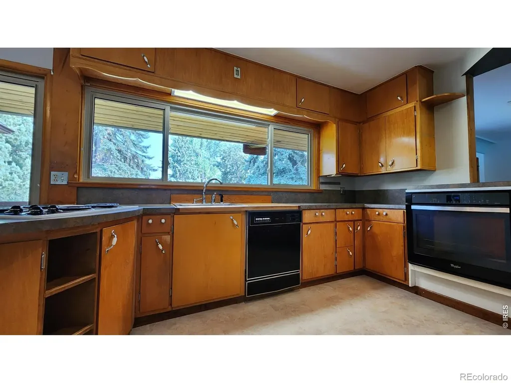 441 W 11th Street Loveland CO 80537