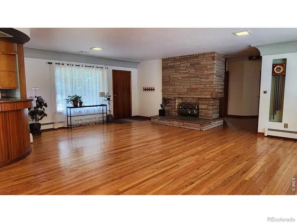 441 W 11th Street Loveland CO 80537