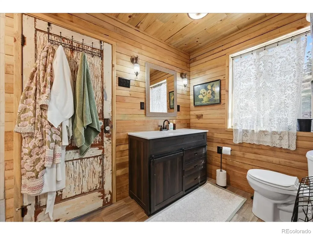 333 White Eagle Way Livermore CO 80536