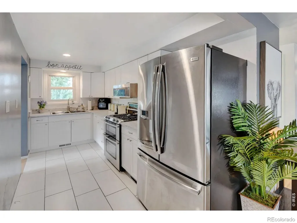 6903 Valmont Road Boulder CO 80301