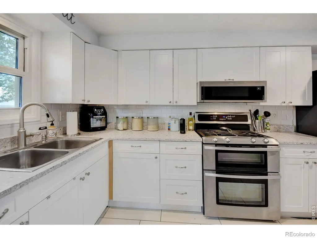 6903 Valmont Road Boulder CO 80301