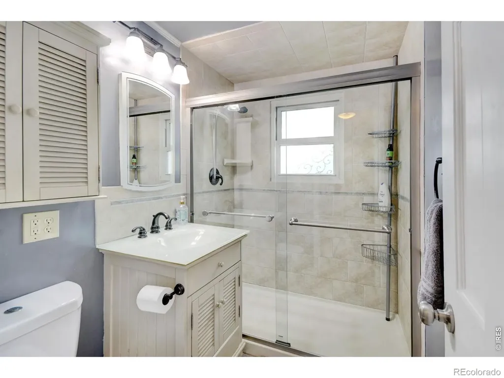 6903 Valmont Road Boulder CO 80301