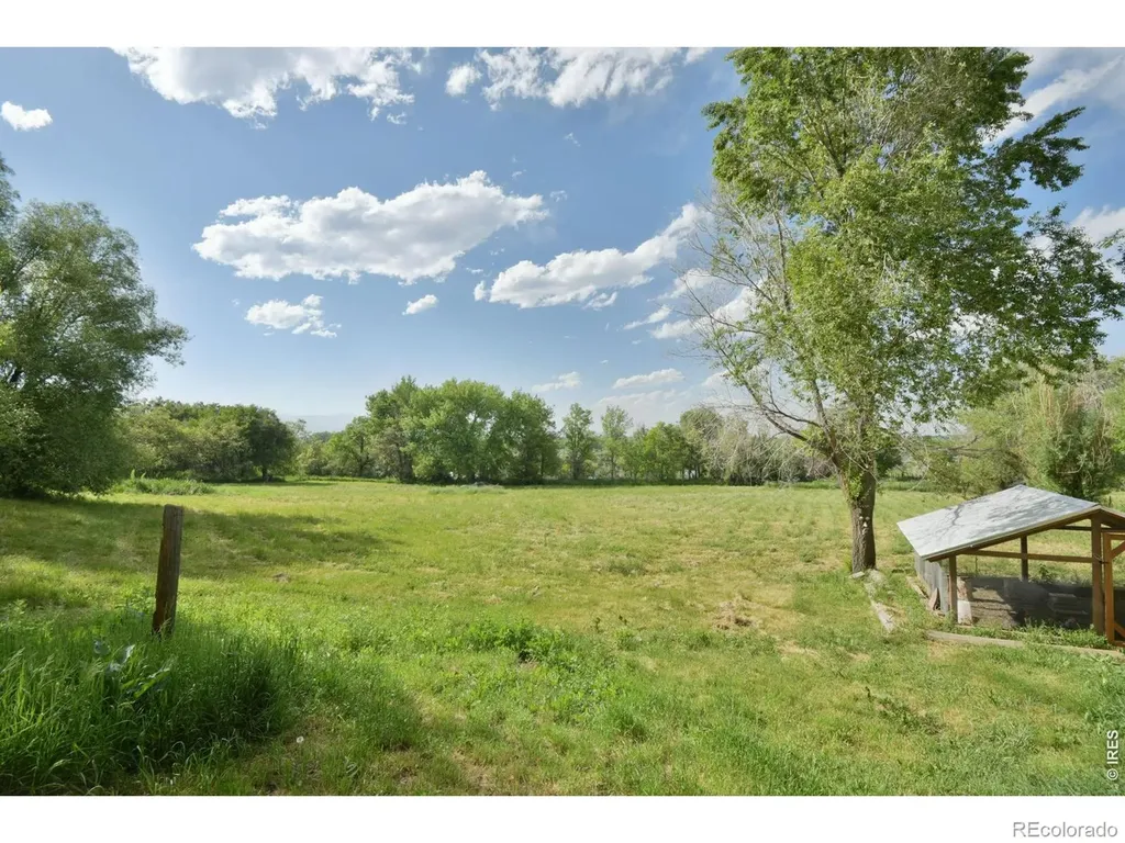 6903 Valmont Road Boulder CO 80301