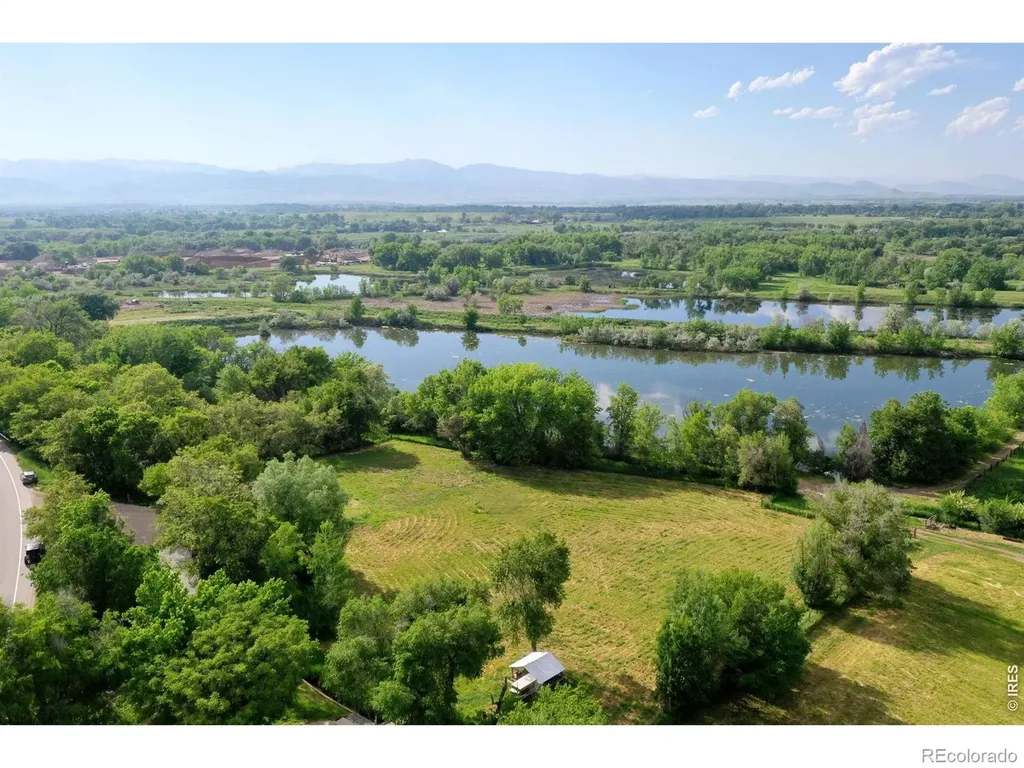 6903 Valmont Road Boulder CO 80301