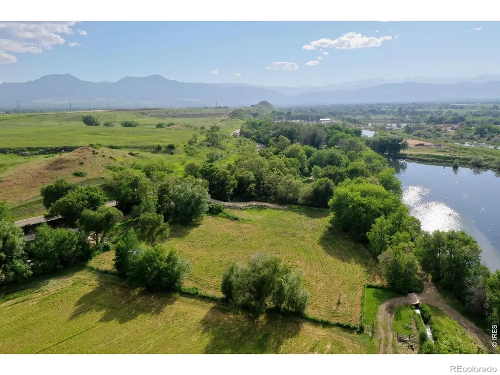 6903 Valmont Road Boulder CO 80301