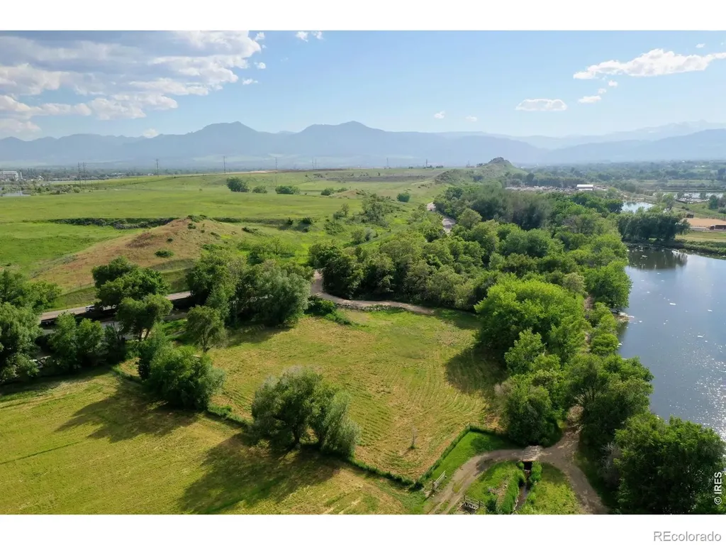 6903 Valmont Road Boulder CO 80301