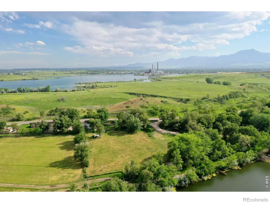 6903 Valmont Road Boulder CO 80301