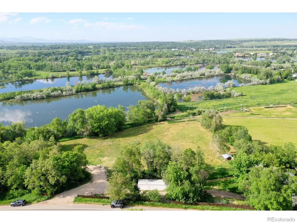 6903 Valmont Road Boulder CO 80301