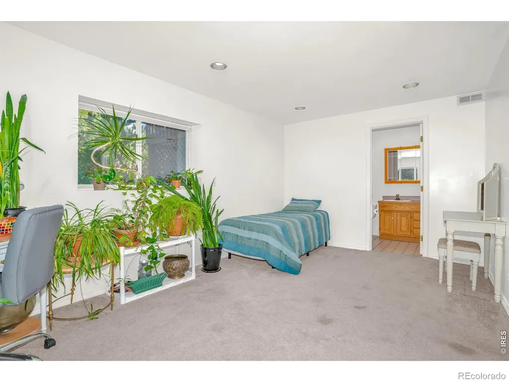 5419 Indian Summer Court Boulder CO 80301
