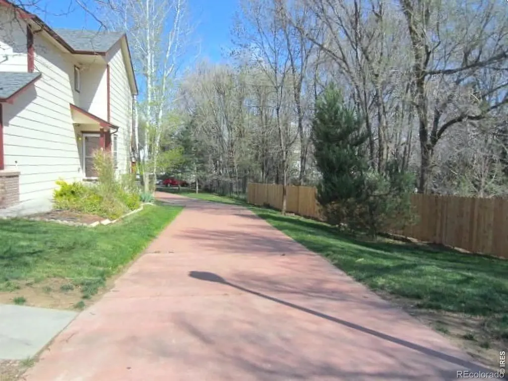 985 Winona Circle Loveland CO 80537