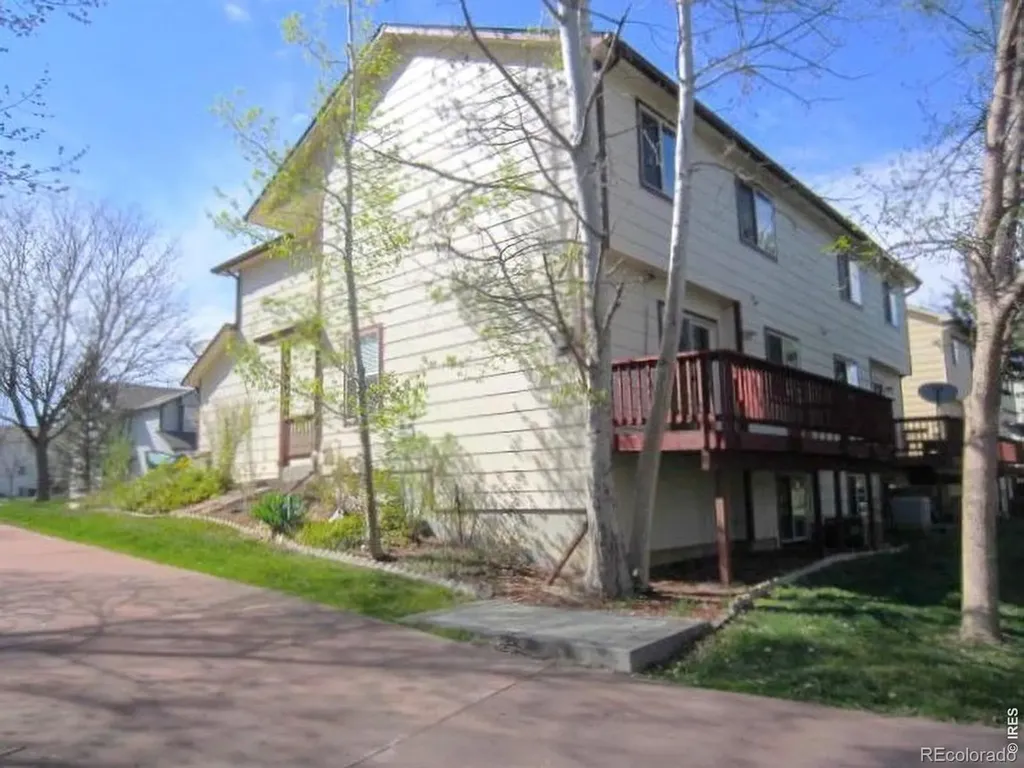 985 Winona Circle Loveland CO 80537