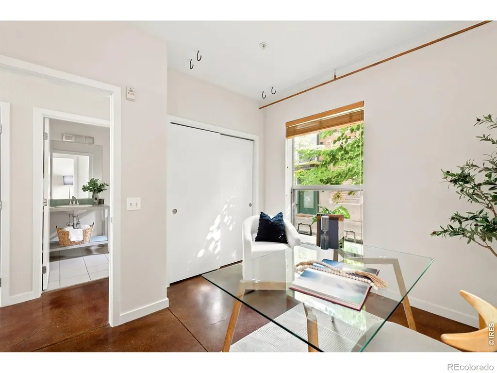 3033 Blake Street Denver CO 80205