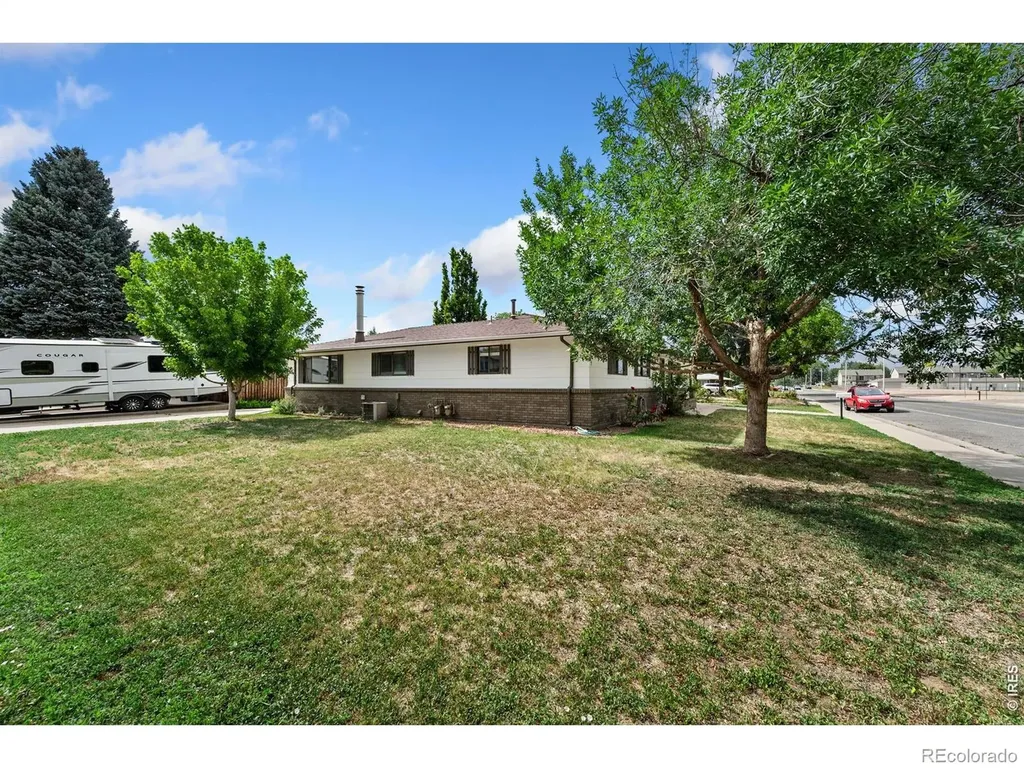 1903-1901 Gay Street Longmont CO 80501