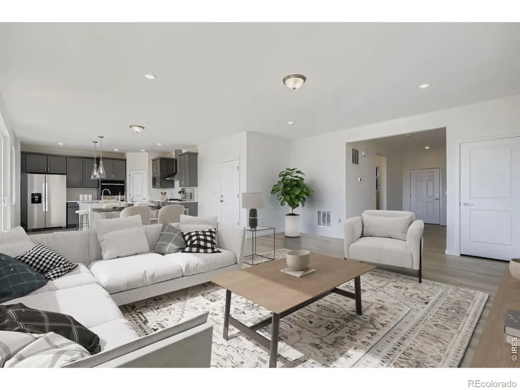 7334 White River Street Frederick CO 80530