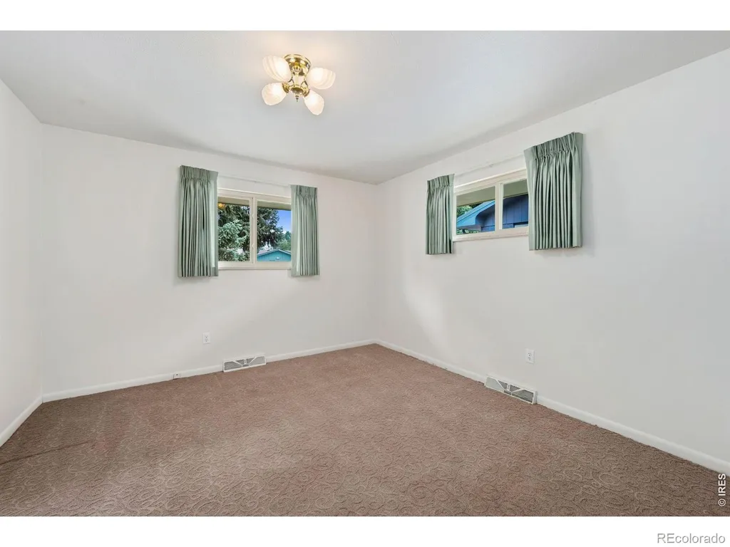 1607 Agate Court Loveland CO 80538