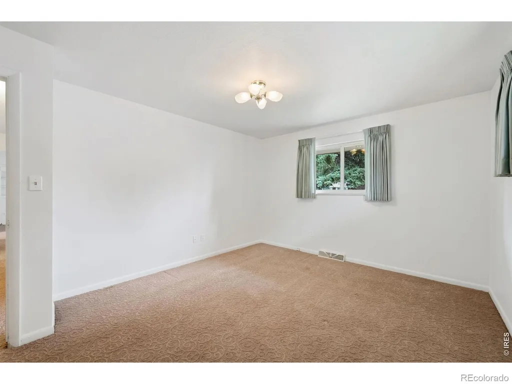 1607 Agate Court Loveland CO 80538