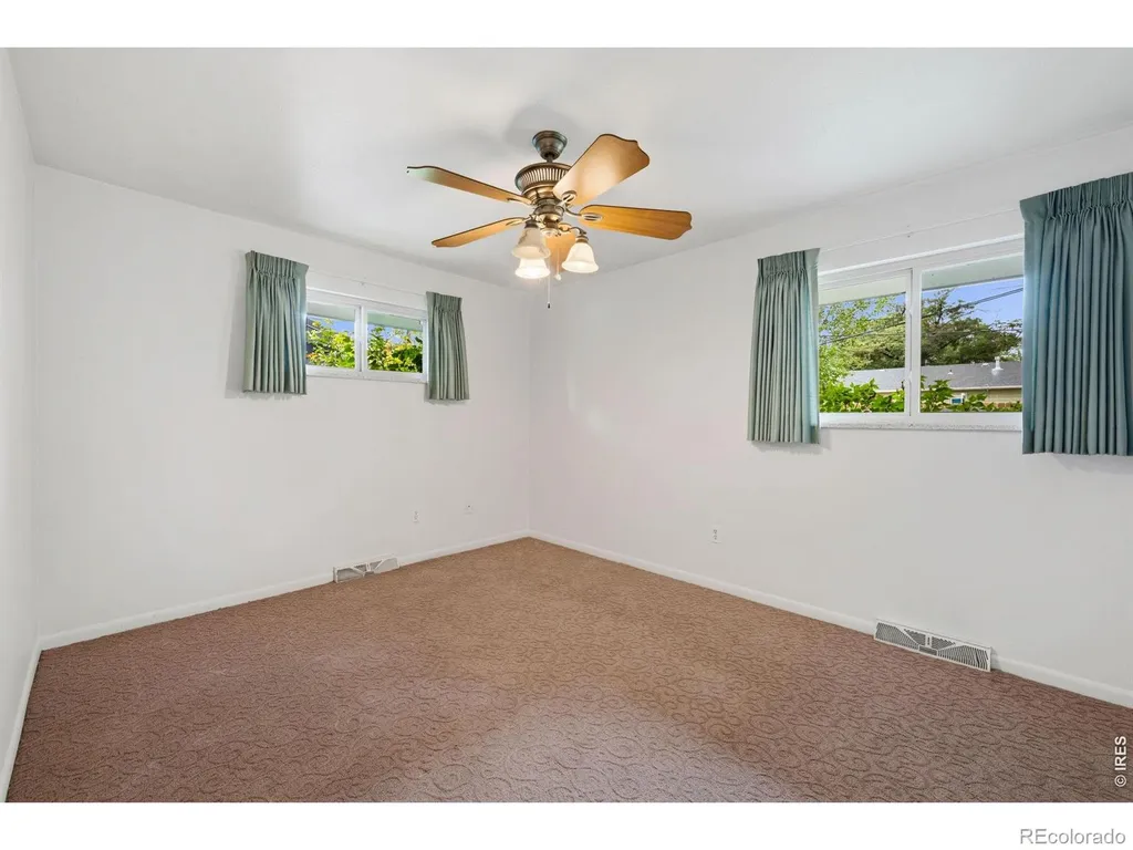 1607 Agate Court Loveland CO 80538