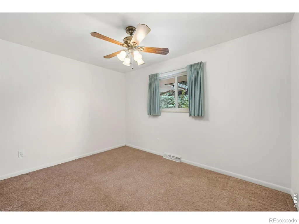1607 Agate Court Loveland CO 80538