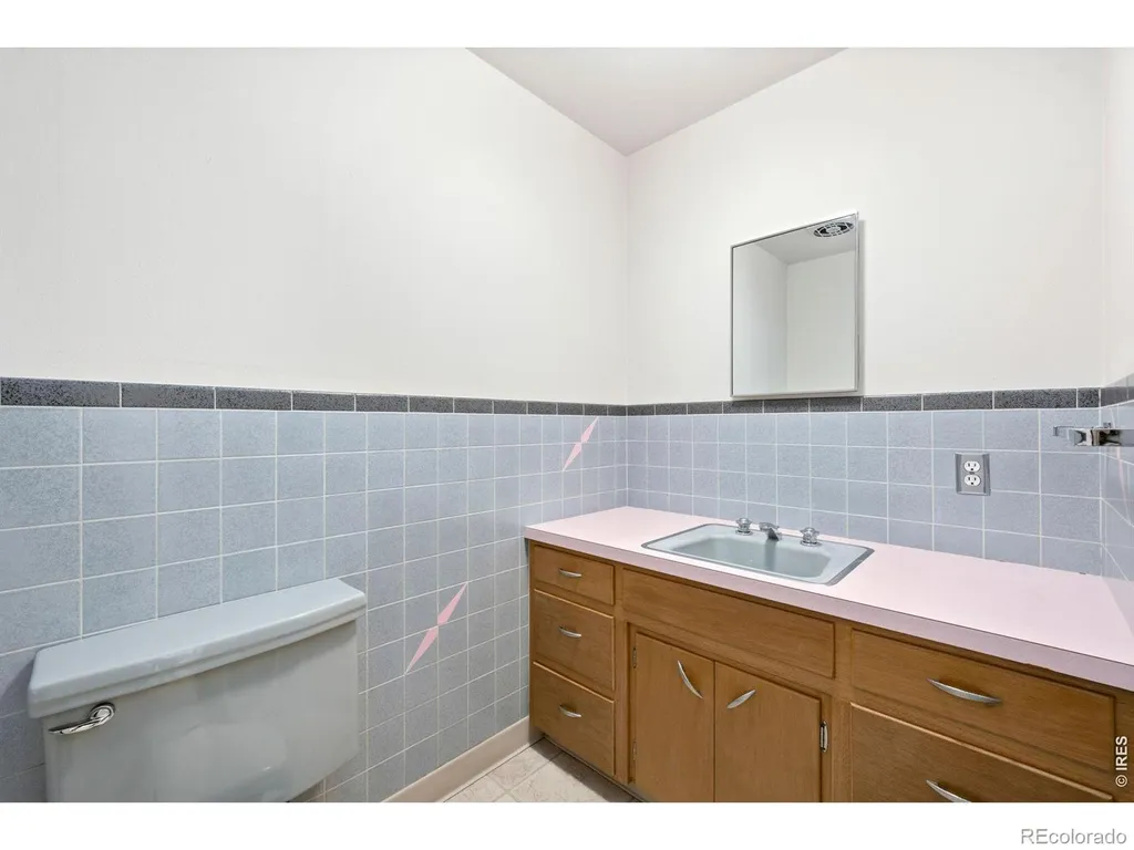 1607 Agate Court Loveland CO 80538