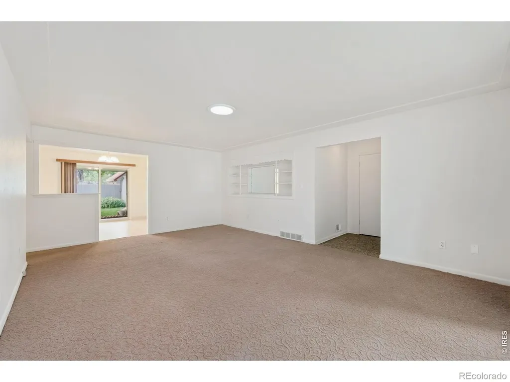 1607 Agate Court Loveland CO 80538