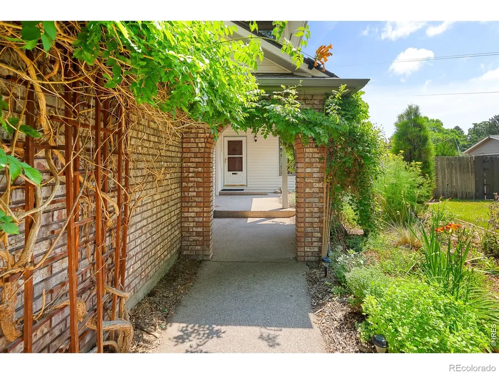 3300 Carlton Avenue Fort Collins CO 80525