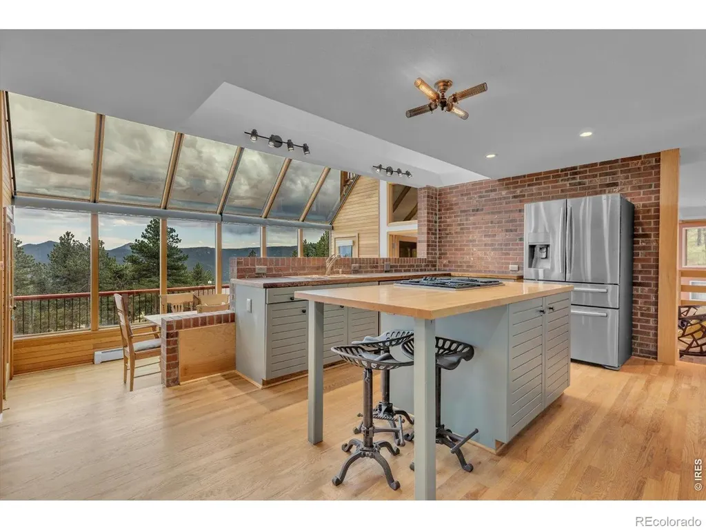1197 Weaver Drive Boulder CO 80302