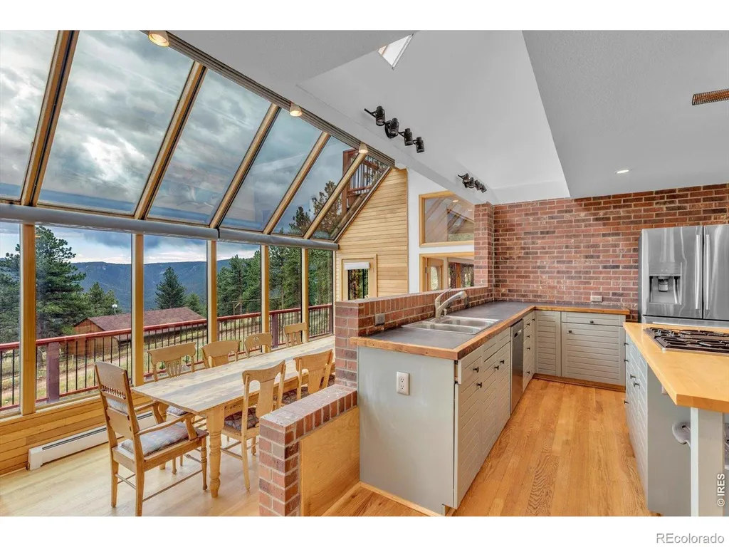 1197 Weaver Drive Boulder CO 80302