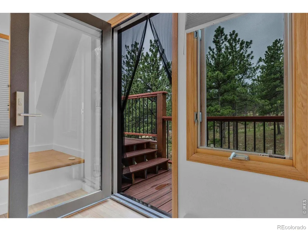 1197 Weaver Drive Boulder CO 80302
