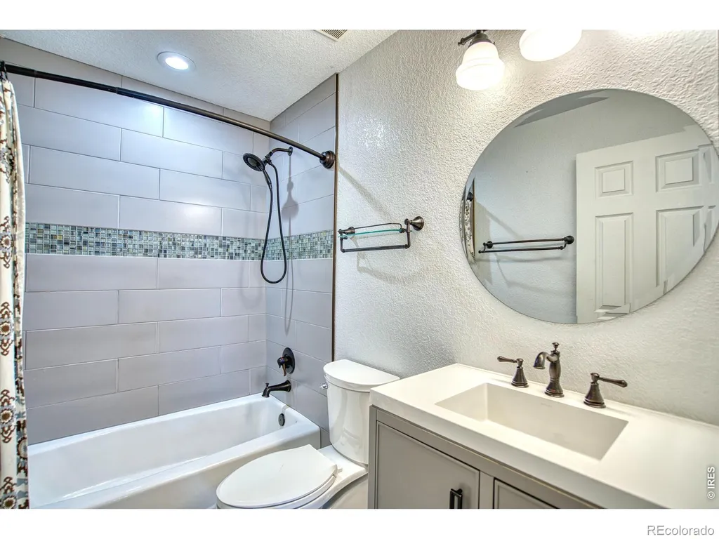 10595 Butte Drive Longmont CO 80504