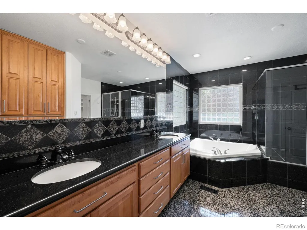 977 Thorncreek Court Thornton CO 80241