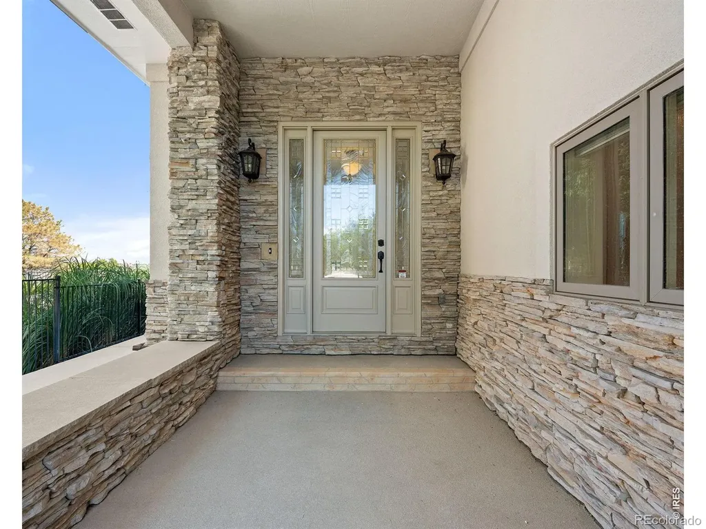 977 Thorncreek Court Thornton CO 80241