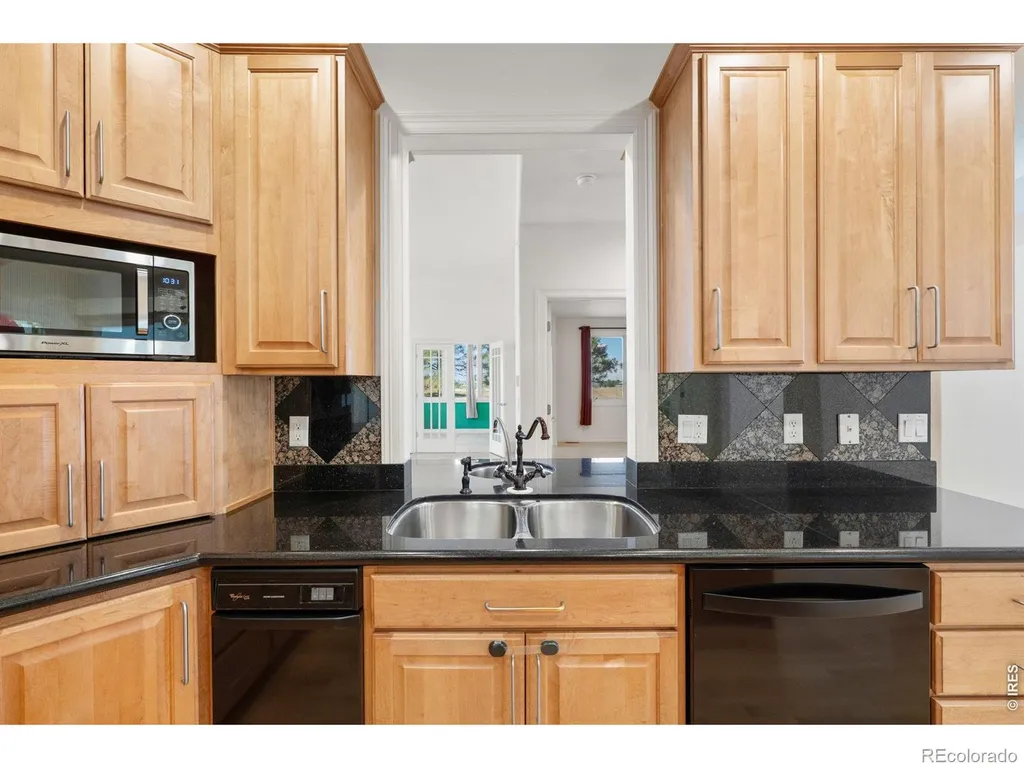 977 Thorncreek Court Thornton CO 80241